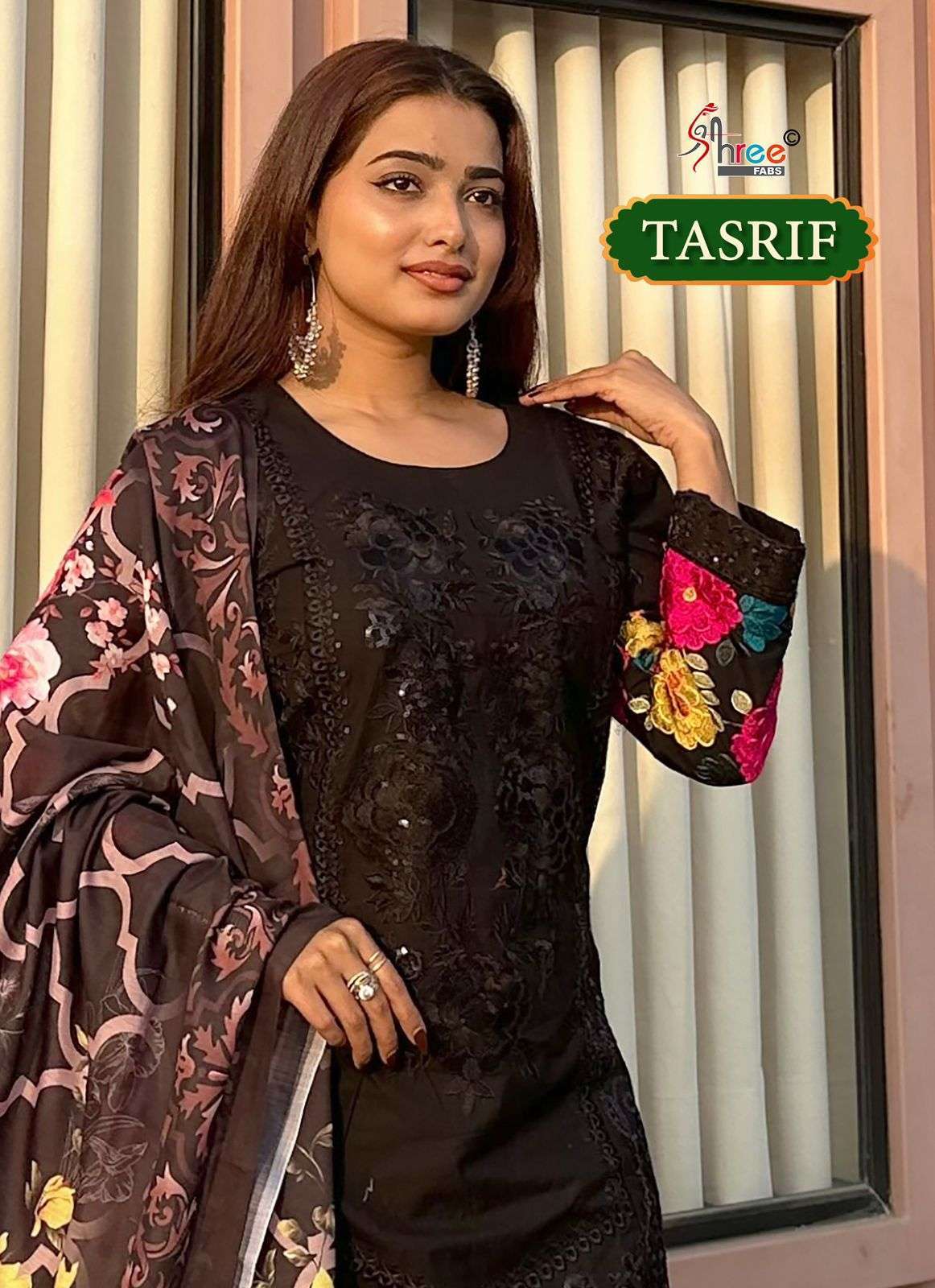 SHREE FAB TASRIF CAMRIC COTTON PAKISTANI STYLE LADIES SUIT WHOLESALER 